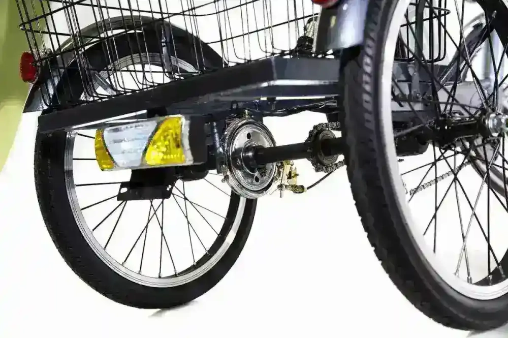 Трехколесный электровелосипед E-motions KANGOO-RU 500 с корзиной