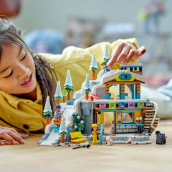 LEGO Friends — Горнолыжный склон и кафе 41756 / артикул   41756  / GTIN 5702017415383