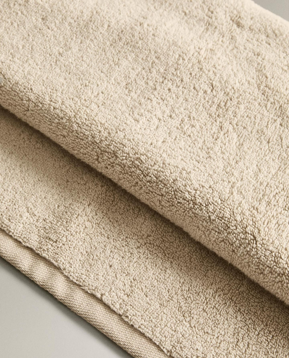 Zara Home - Очень мягкое двойное бордюрное банное полотенце, бежевый, 50х90 см