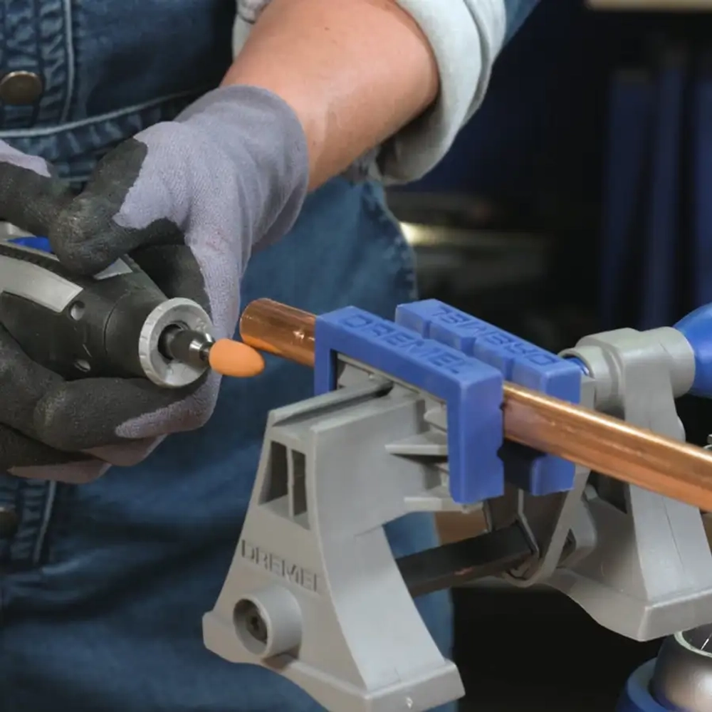 Набор насадок ® из 150 позиций DREMEL 2615S724JA