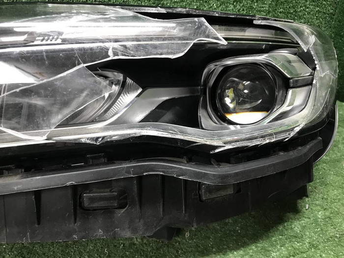 Битая Фара левая Geely Emgrand 2 (2021-н.в.) LED