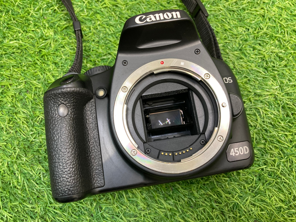 Canon EOS 450D 7.200 кадров