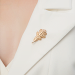 Брошь «Лист дуба» из красного золота Артикул: 04-0226-00-000-1110-02