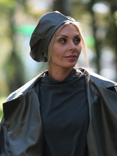 Берет / болото / экокожа