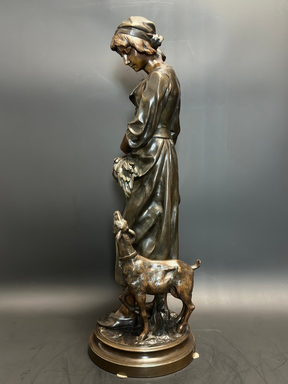 Скульптура — Возвращение с полей