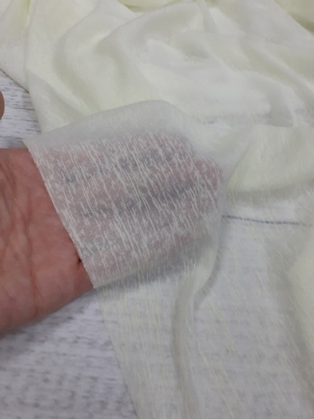 Трикотаж "Паутинка" летний с легкой солнцезащитной функцией./Молоко