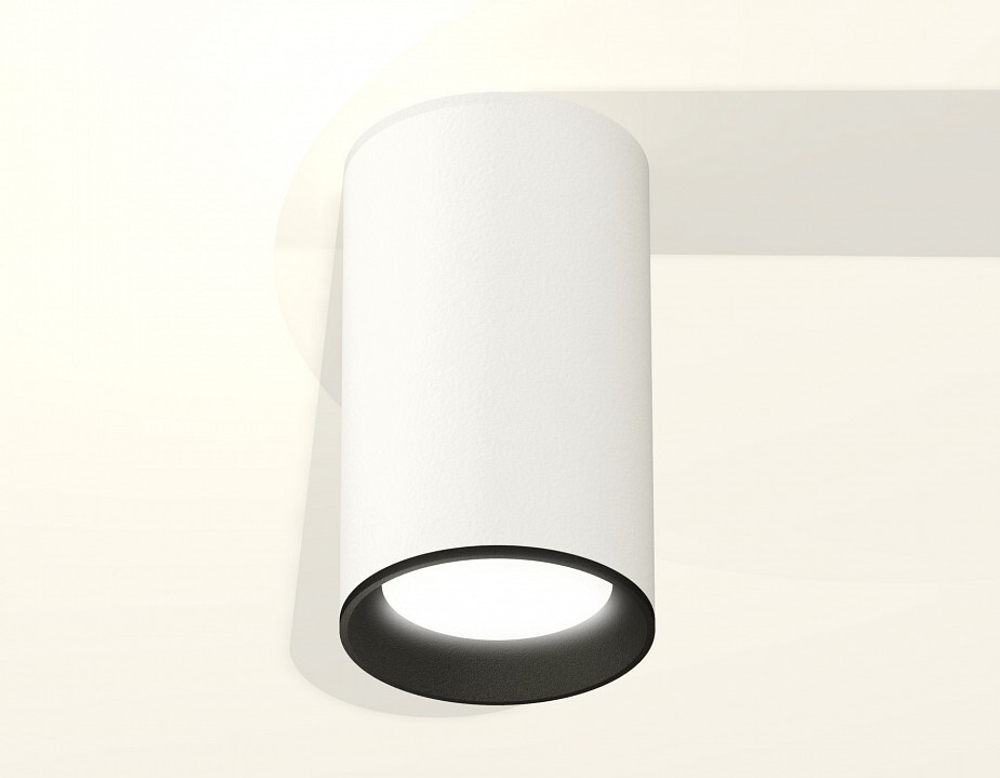 Накладной светильник Ambrella Light XS XS6322002