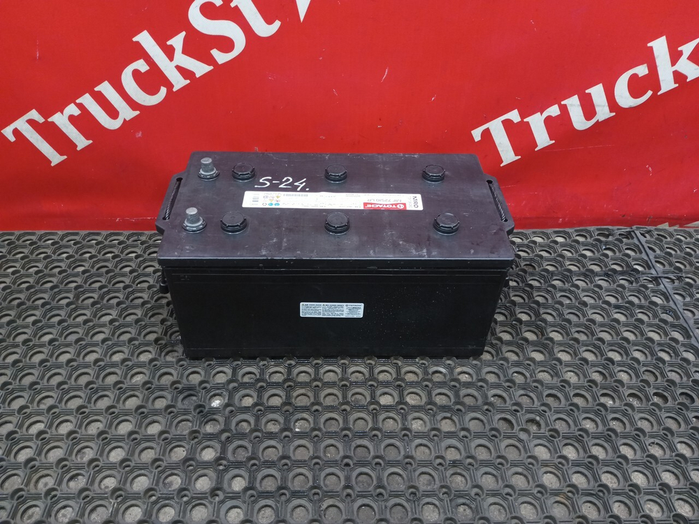Аккумуляторная батарея TOTACHI 225Ah/1550A 2021г.