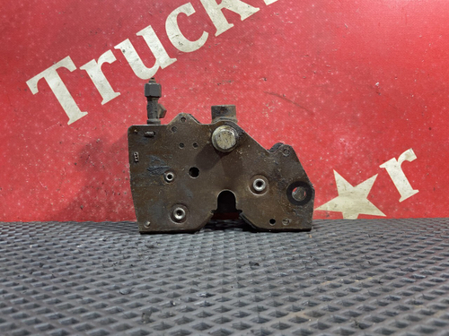 Замок кабины 2019 г.