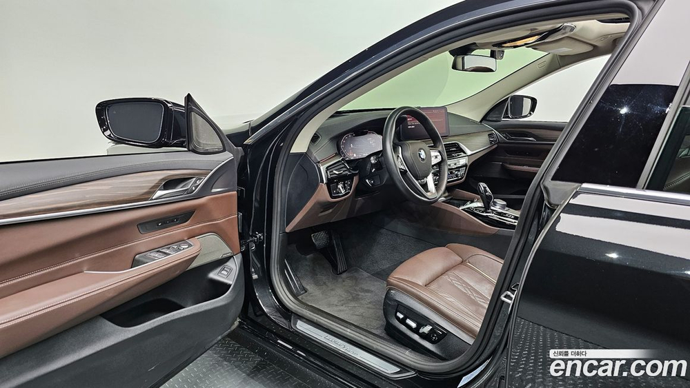 BMW 6 Series GT (G32) (01.2022)