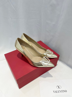 Valentino Vlogo Pump 8 cm
