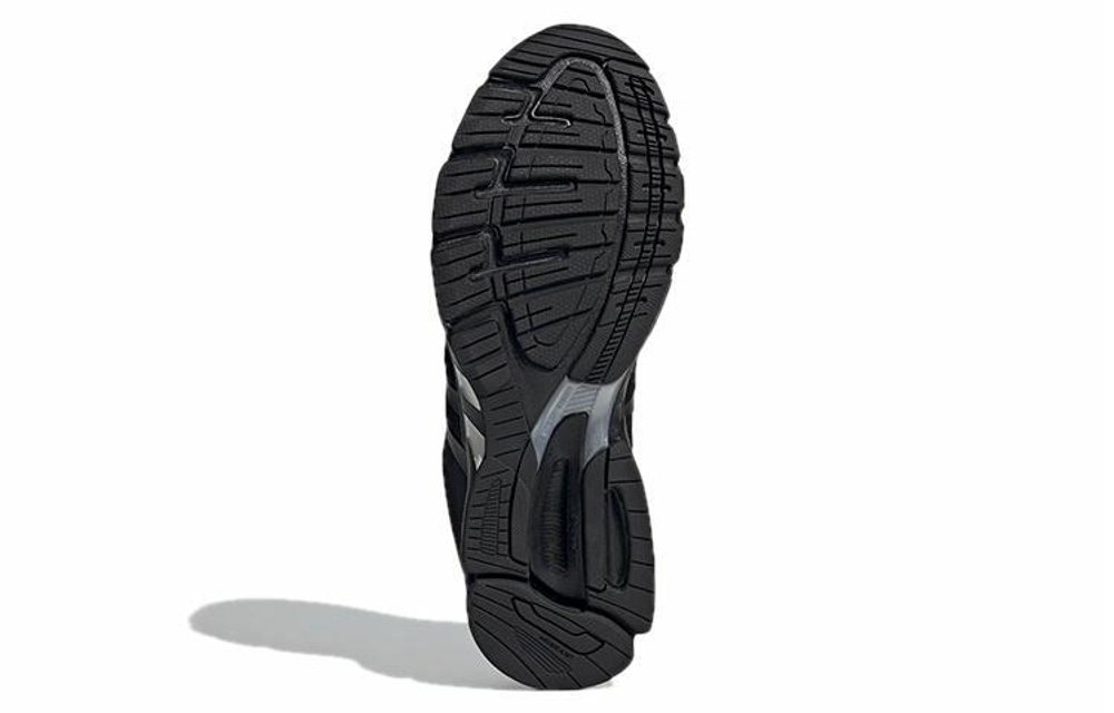 Кроссовки Adidas Equipment 10 Primeknit
