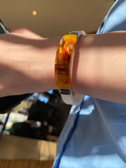 Браслет на каучуковом ремешке