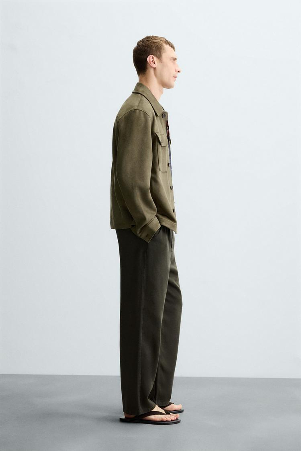 ZARA КУРТКА-РУБАШКА ИЗ ИСКУССТВЕННОЙ ЗАМШИ, ОЛИВКОВЫЙ