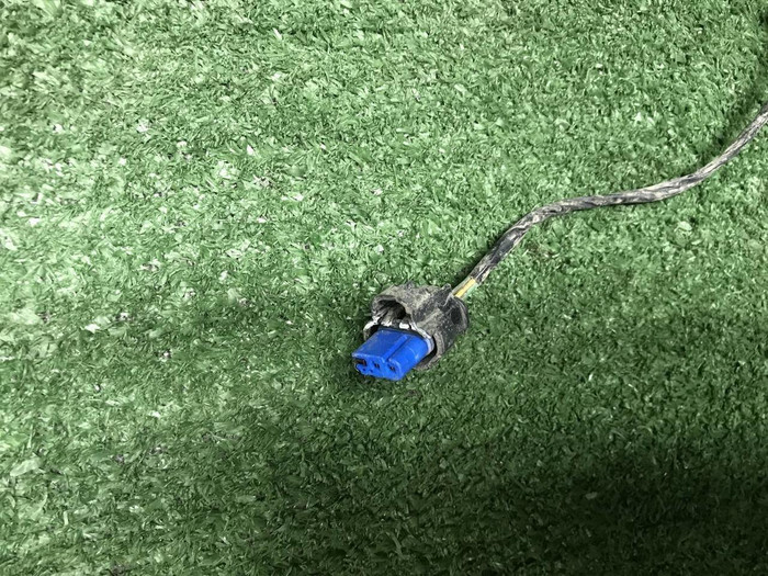 Проводка заднего бампера Hongqi H5 1 (2017-2022)