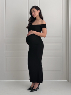 Платье трикотажное, без рукавов, с круглым горлом