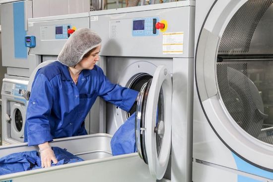 Правила ухода за спецодеждой для ее долгого срока службы