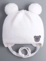 Шапка детская осенняя с завязками и помпонами