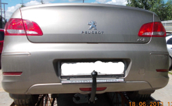 Фаркоп Peugeot 408 2013-2021, условно-съемный,(без электрики) Трейлер.9520