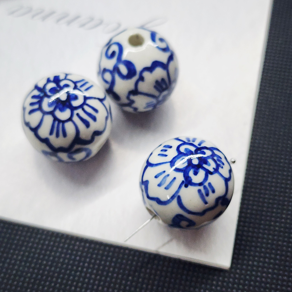 Бусины Гжель, керамические, синие голубые, р-р 25мм, штучно