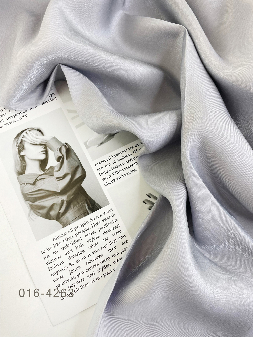 СЕРЕБРИСТЫЙ - Хрустальный шелк КЛАССИКА (1416 Маша)