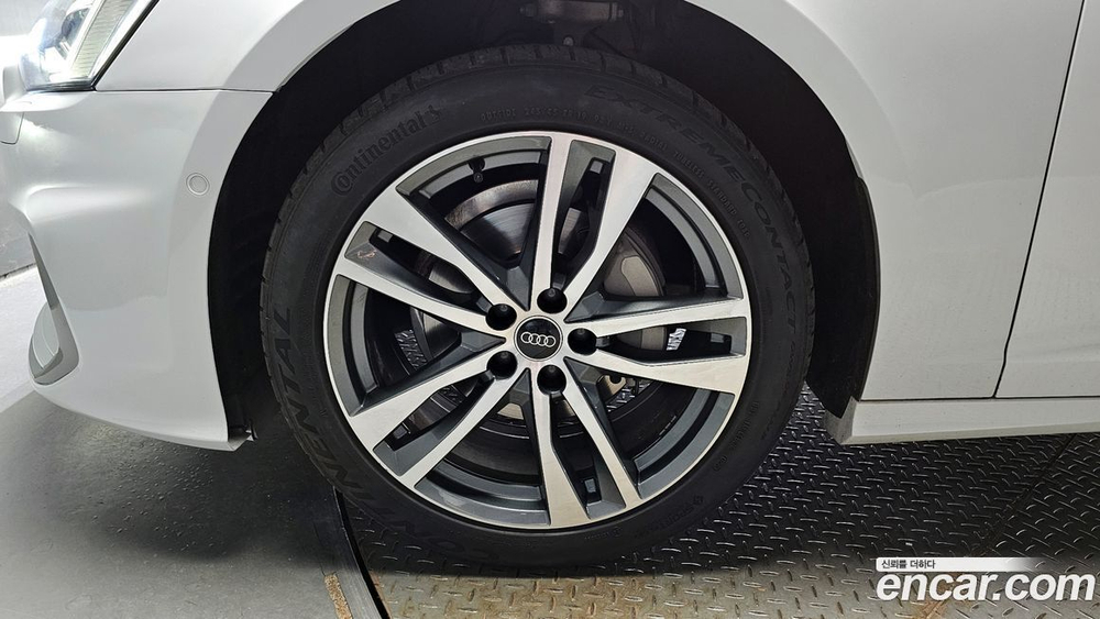 Audi A6 (C8) 40 TDI Premium (11.2020)