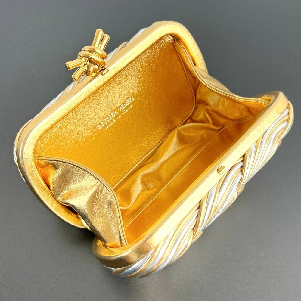 Клатч Bottega Veneta