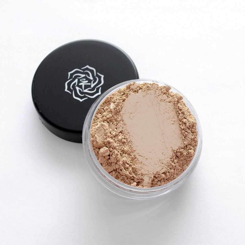 Основа матовая NM1 Бежевый, 8гр (Kristall Minerals Cosmetics)