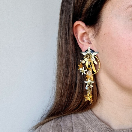 Клипсы Lunch at the Ritz звёзды