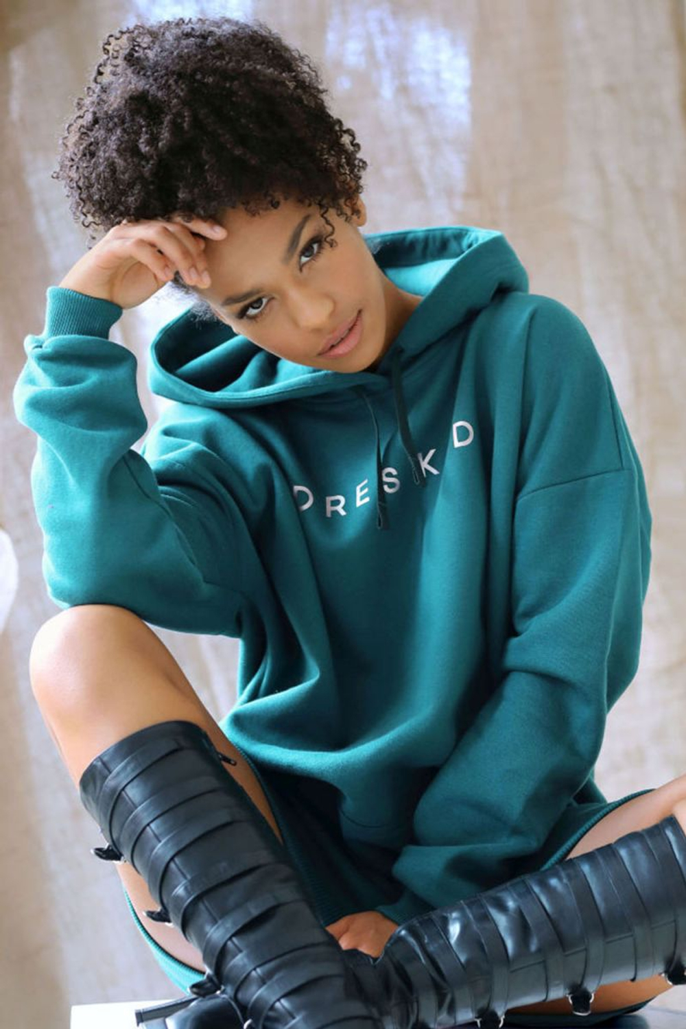 Платье-худи oversize с капюшоном (Размер: M-L) (Цвет: пудровый)