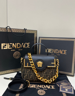 Fendi Versace Medusa 25 cm