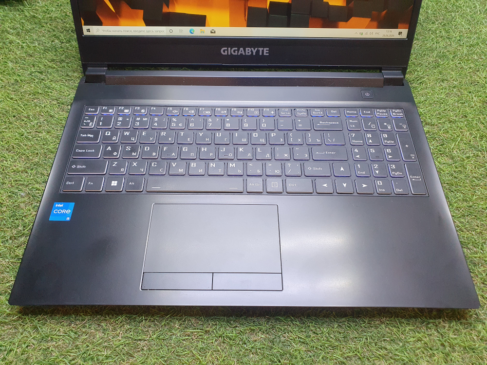 игровой Gigabyte i5-11/16Gb/RTX 3060 6Gb/FHD/144Hz/G5 KD KD-52DE123SD