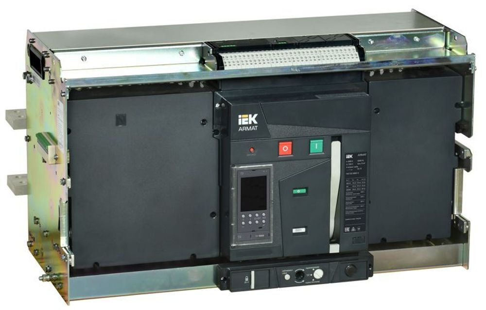 Выключатель автоматический воздушный 4п G 5000А 135кА TD выдвиж. с комплектом аксессуаров ARMAT IEK AR-ACB-4VG-135-5000A-TDCF