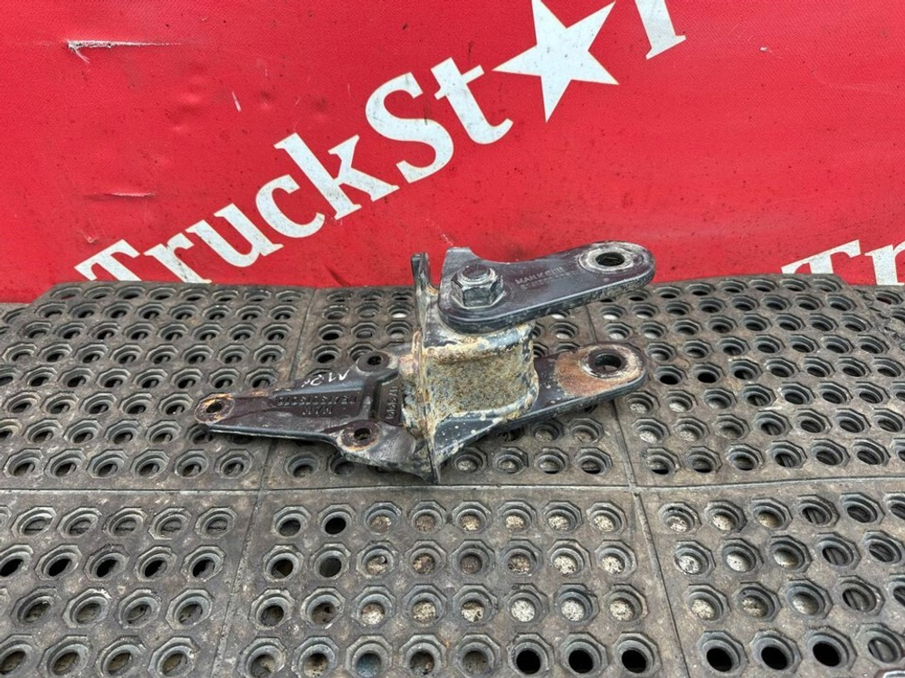 Кронштейн рессоры 2021г