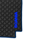 Ковры SCANIA 6 серии P (автомат), (экокожа, черный, синий кант, синяя вышивка)