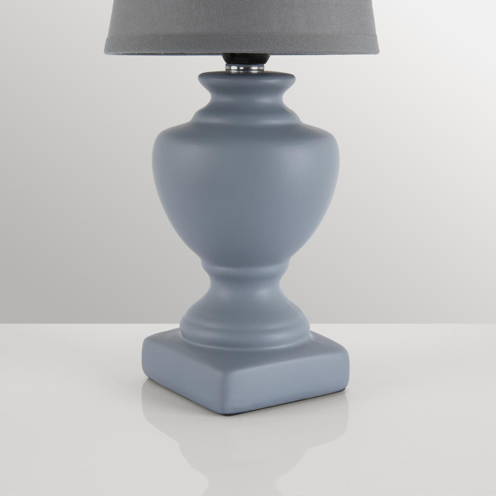 8164/1T CLASSI LN25 000 серый, керамика/текстиль Настольная лампа E14 1*40W 220V BIANKA