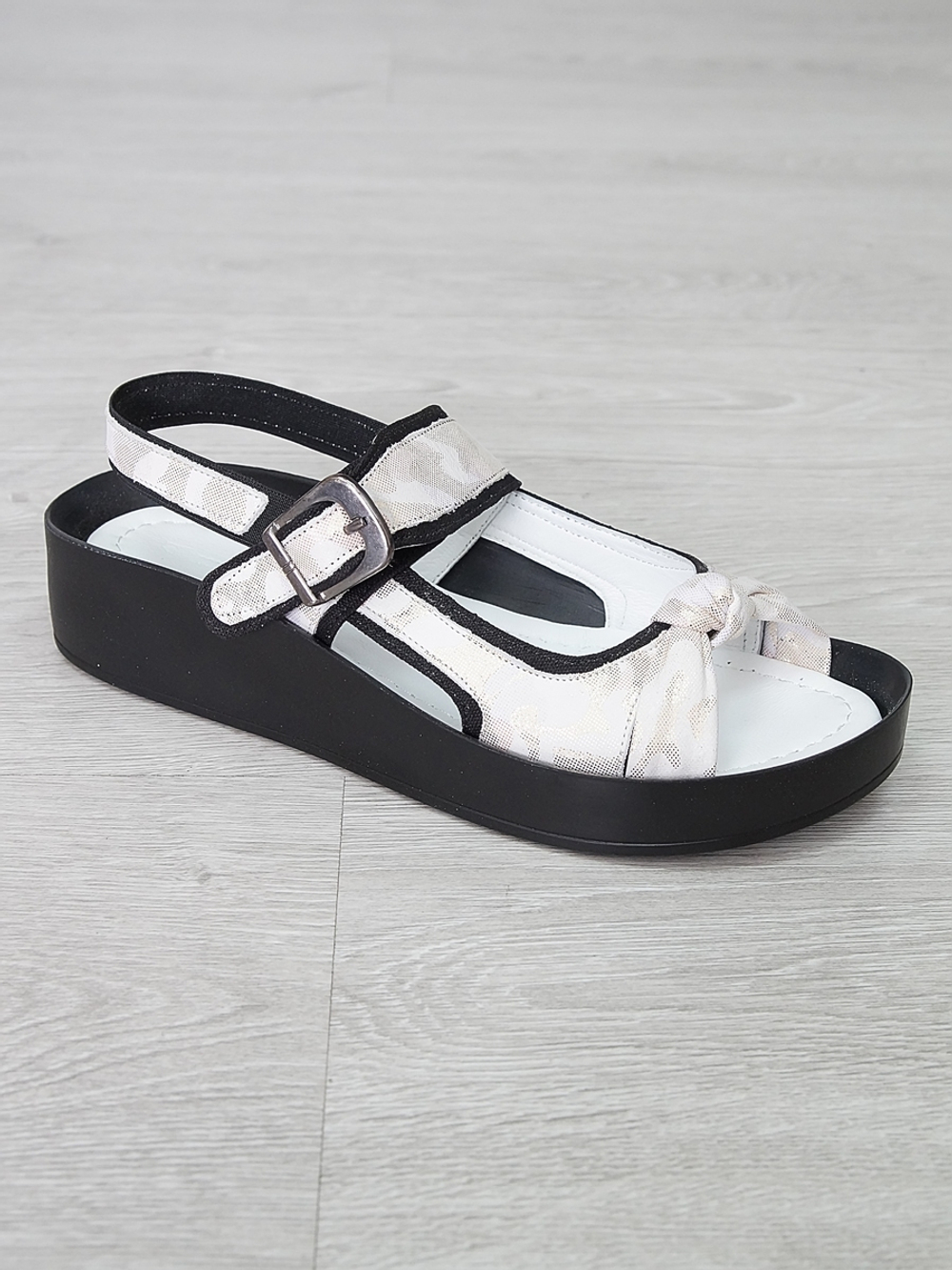 Сандалии женские MARCO MODA 15 \114