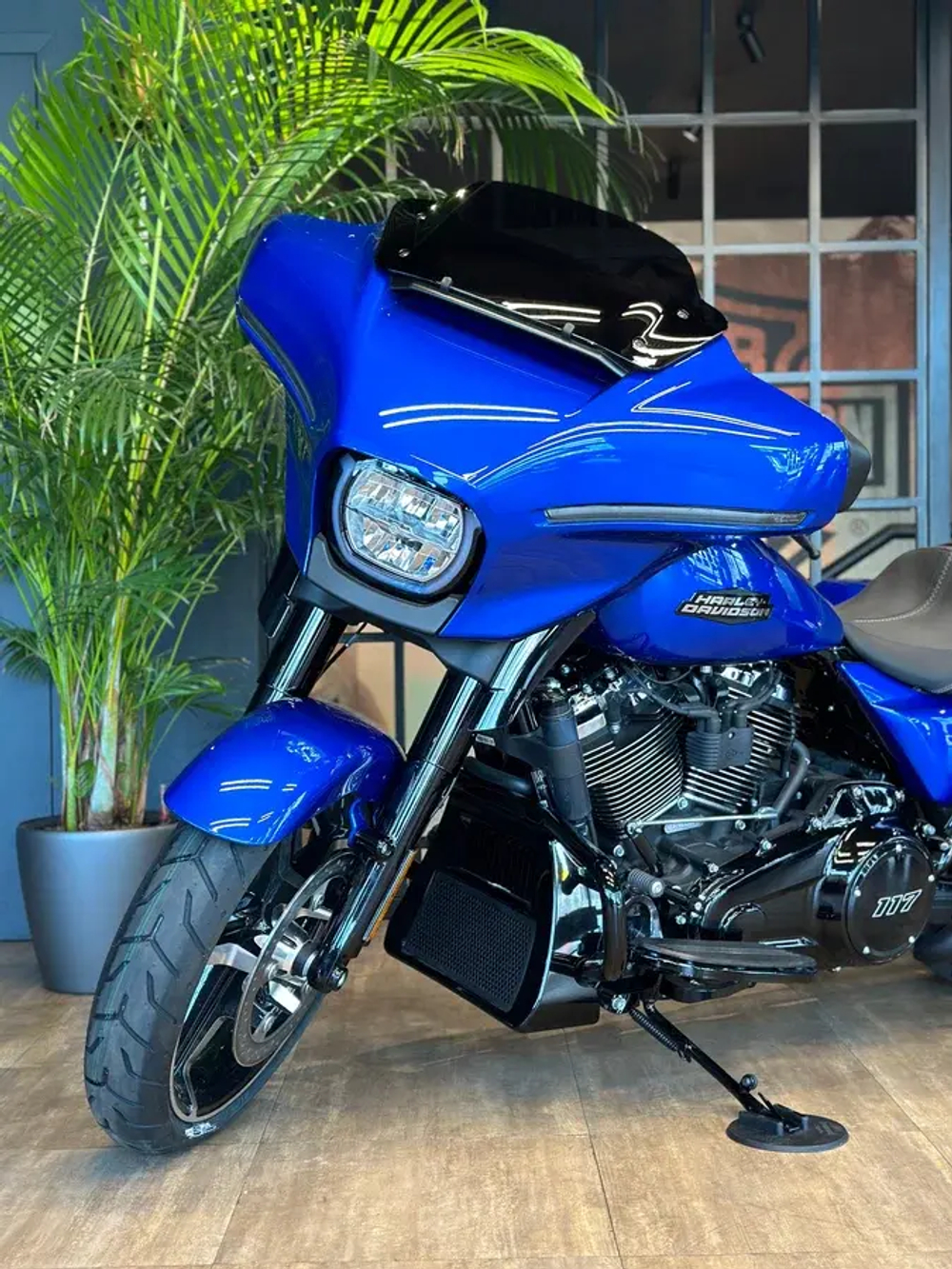 STREET GLIDE SPECIAL, 2024 (Blue Burst/Black Trim)