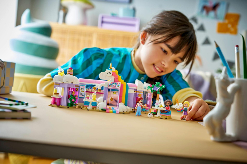 Конструктор Лего Френдс Кафе «Мечта единорога» 42684 | LEGO Friends Unicorn & Fairy Cafe | для ребенка 475 деталей 6+