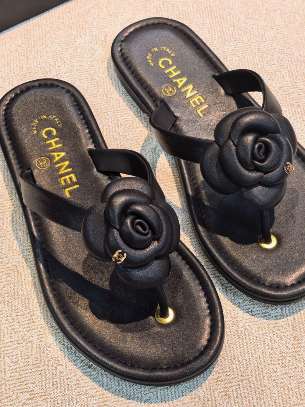 Шлепанцы Chanel