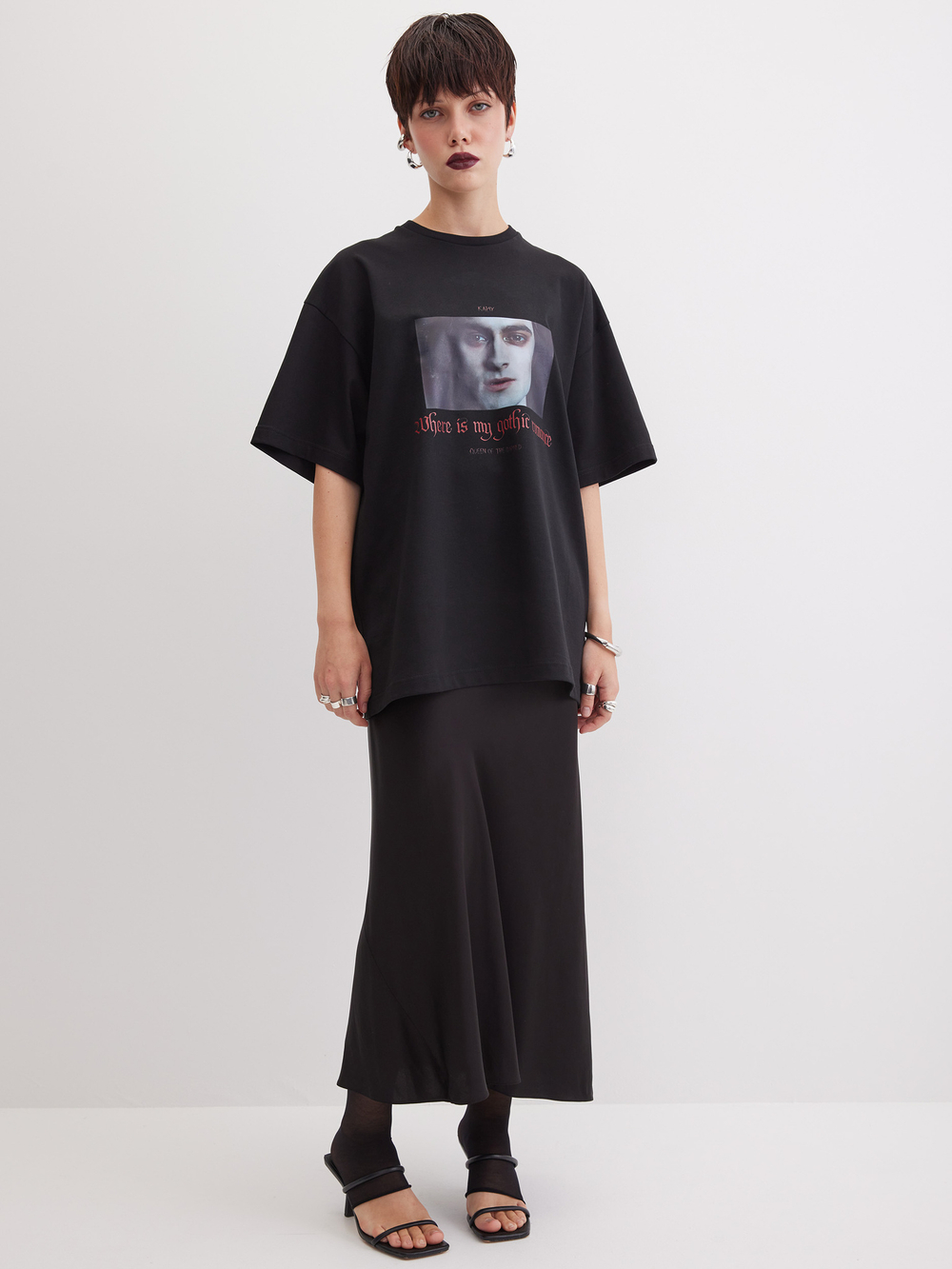 Футболка Romance, черная