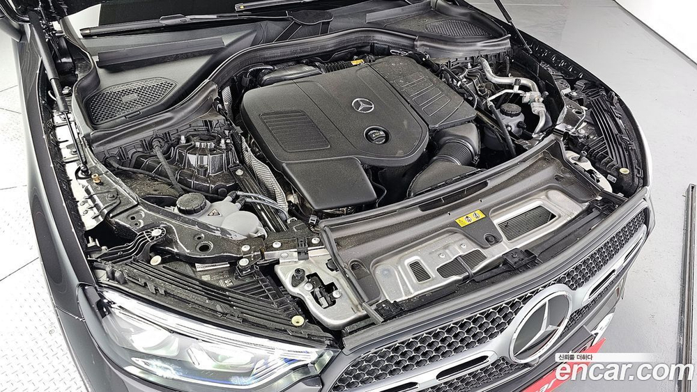 Mercedes-Benz GLC-Class X254 GLC300 4MATIC Coupe (12.2023)