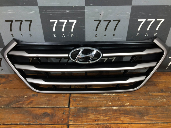 Решетка радиатора Hyundai Tucson 3 (TL) 15-18 Б/У Оригинал 86351D7000