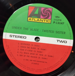 Винтажная виниловая пластинка LP Twisted Sister Under The Blade (Japan 1985) (Obi)