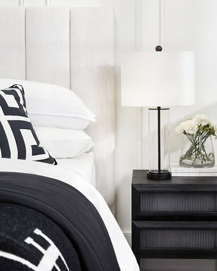 Настольная лампа "Линетт" black