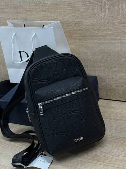 Сумка-слинг Dior