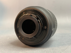 Nikon D3000 Kit 18-55mm 15.000 кадров