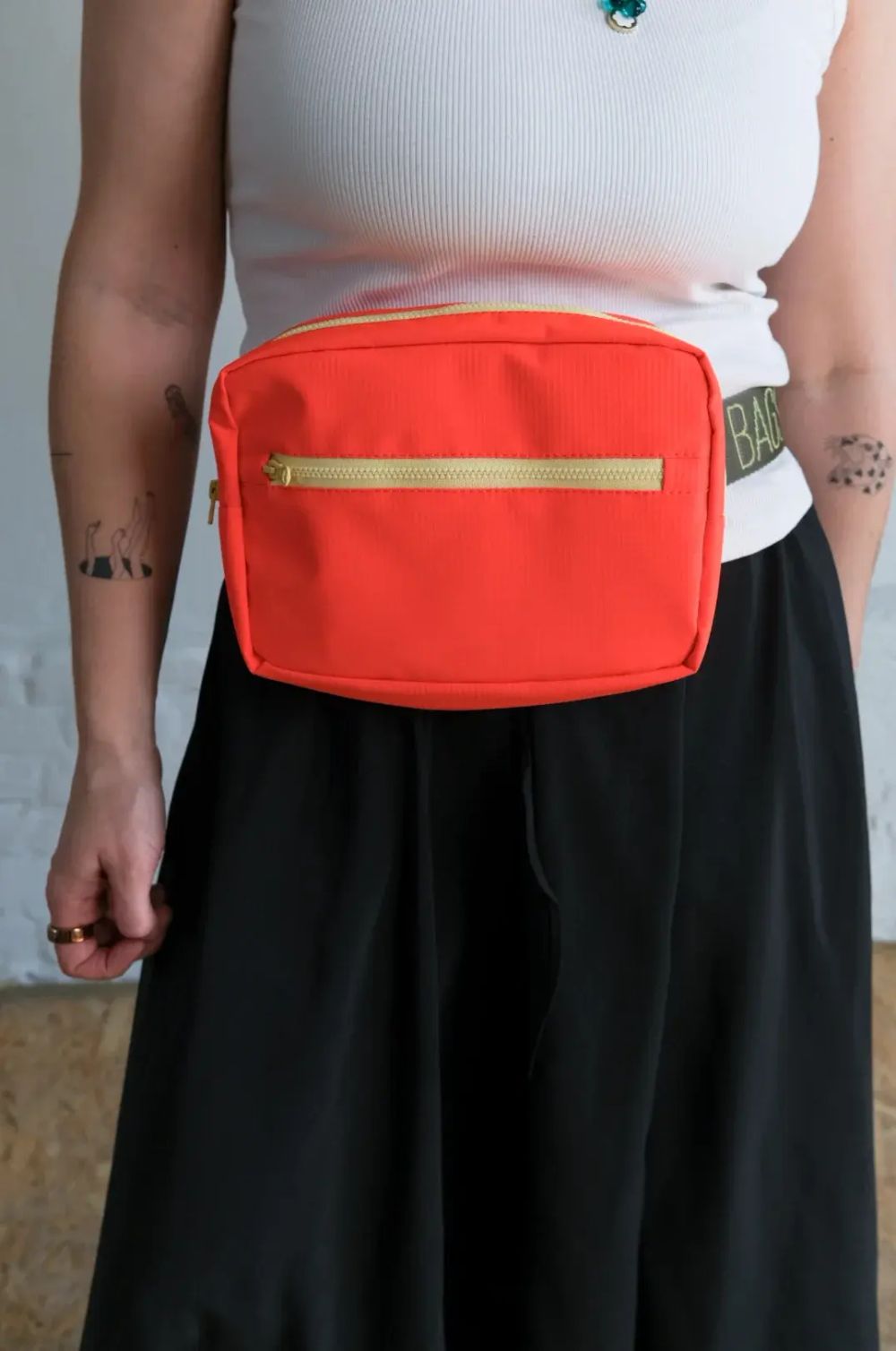 Сумка Aika Bags Поясная мини чили