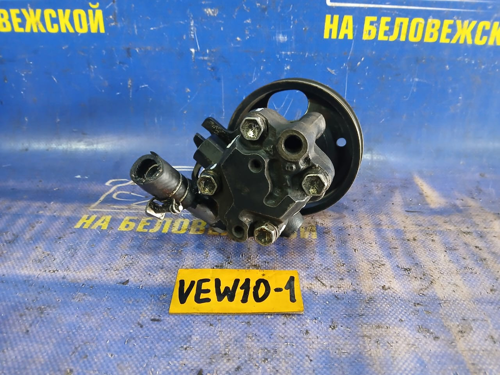 Насос ГУР NISSAN AVENIR 1997