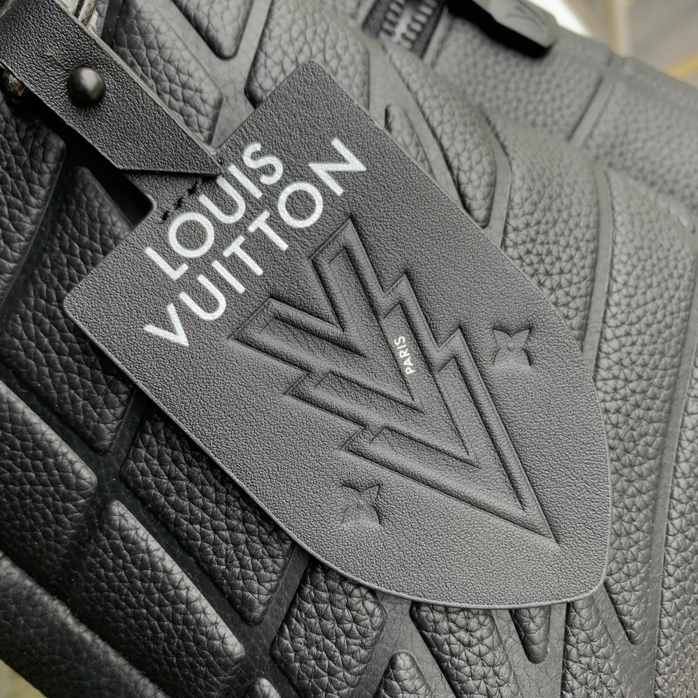 Louis Vuitton Discovery Backpack PM